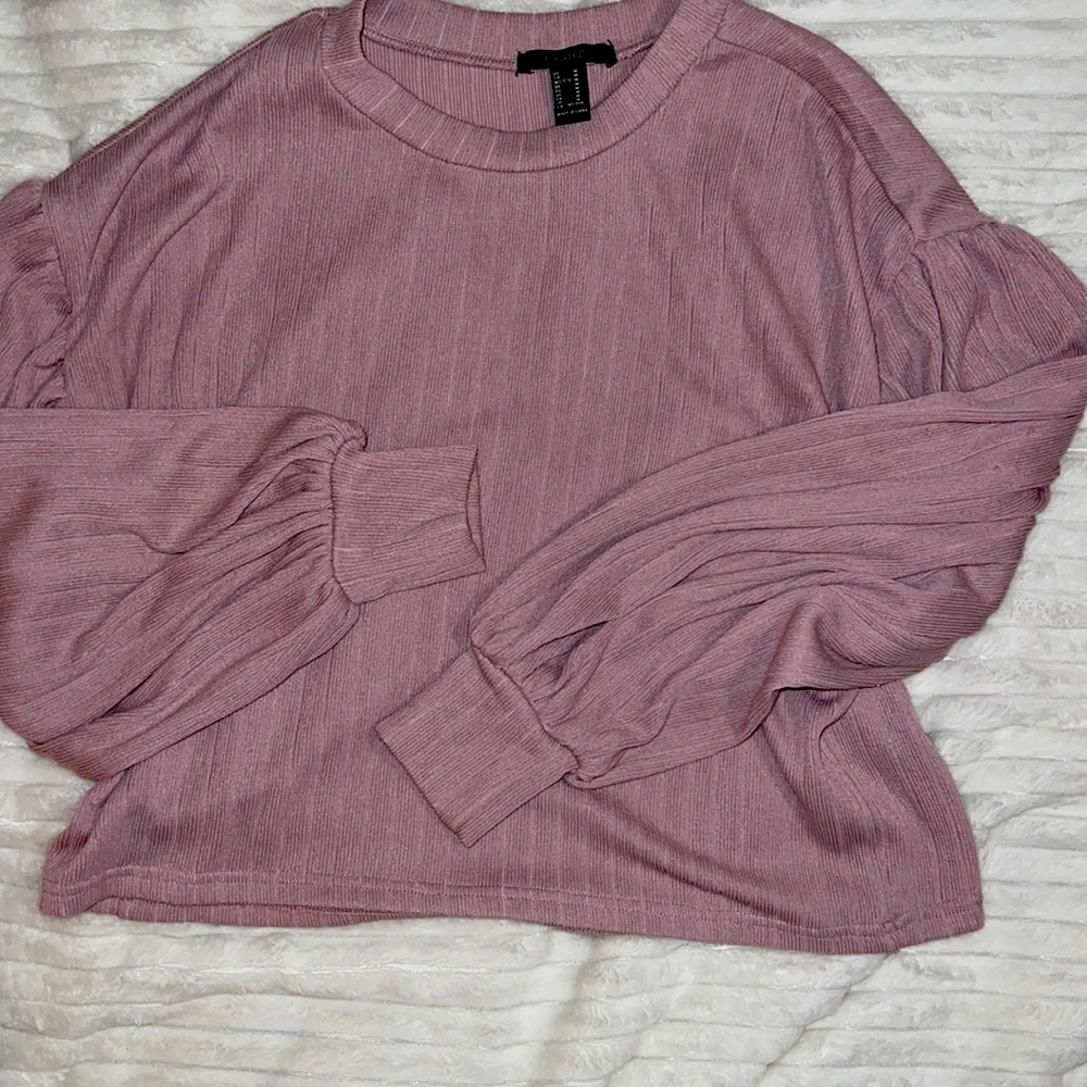 Forever 21 womens long sleeve sweater